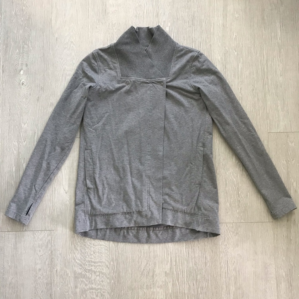 Lululemon Belle Wrap Stretch French Terry Cardigan - Picture 4 of 11